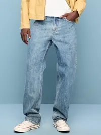90's Loose Jeans - Medium Wash — view 2