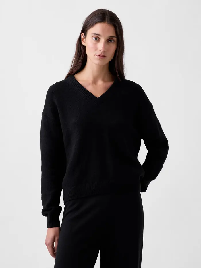 CashSoft Oversized V-Neck Sweater - Basic black