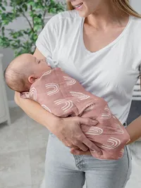 Comfy Cubs Muslin Swaddle Blanket - Multi — view 4