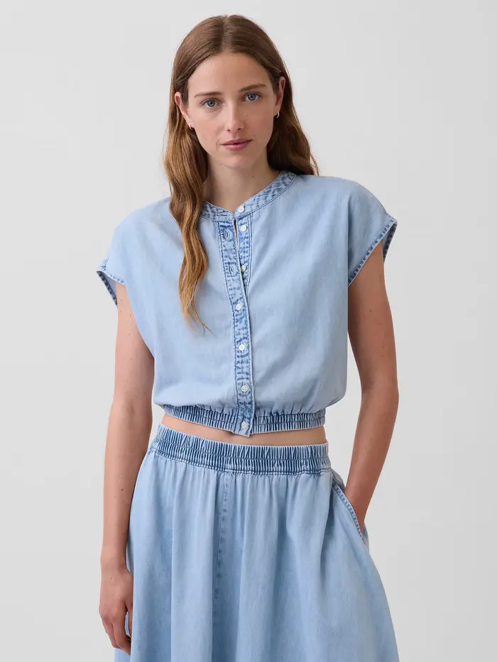 Denim Cap-Sleeve Crop Button-Front Top - Medium wash