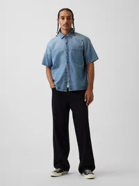 Denim Relaxed Shirt - Medium wash — view 2