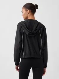 GapFit Tech Windbreaker - Black — view 3
