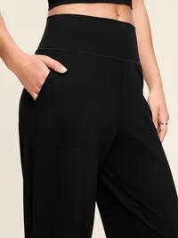 High-Waisted StudioSmooth Jogger - Black Jack — view 5