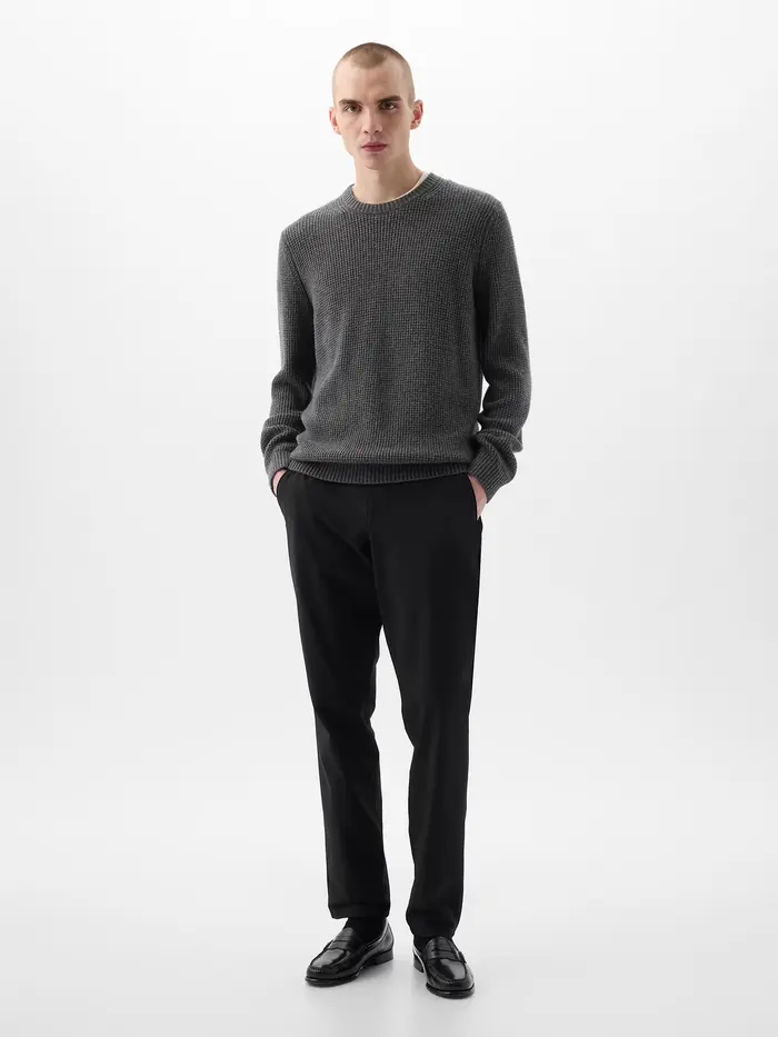 Hybrid Slim Khakis - True black