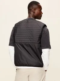 Light-Padded USB Vest - Black Jack — view 2