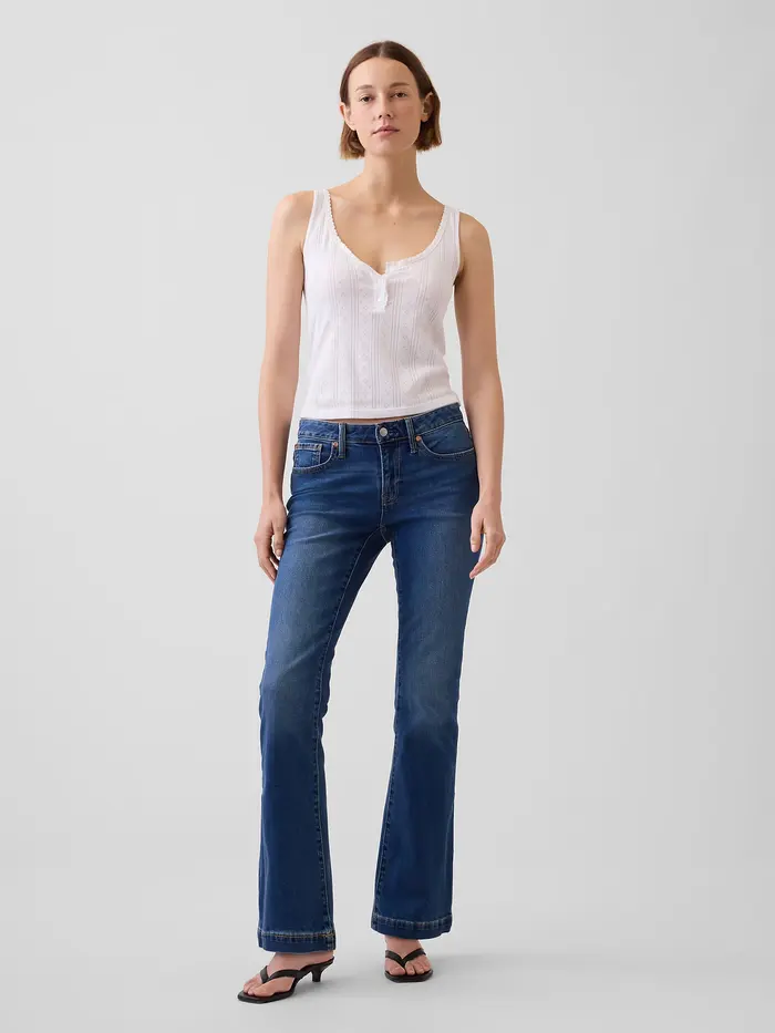 Low Rise Long & Lean Jeans - Medium wash