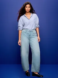 Mid-Rise Arc Barrel Jeans - Light Wash — view 5