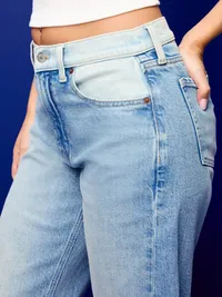 Mid-Rise Twisted-Seam Flare Jeans - Darlene — view 4