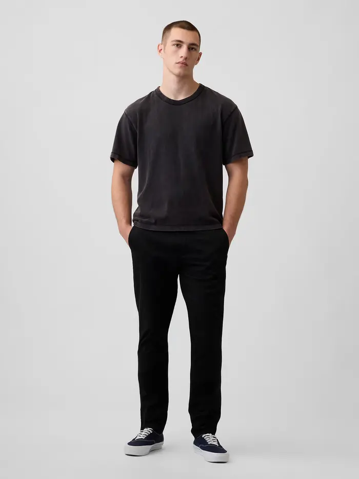 Modern Slim Khakis - True black