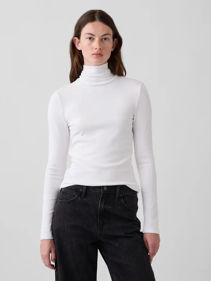 Modern Turtleneck - Fresh white