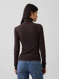Modern Turtleneck - Terra brown — view 3
