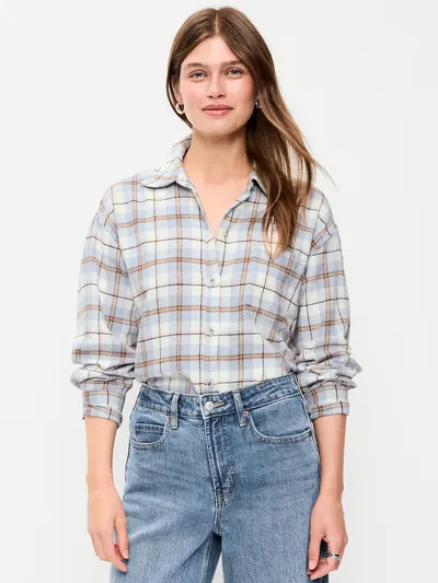 Oversized Button-Down Boyfriend Flannel Shirt - Light Blue Plaid