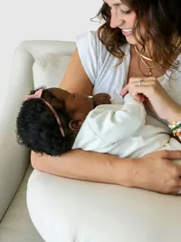 Snuggle Me Feeding Support - Natural — view 5